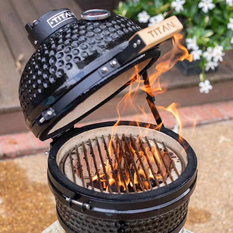 How To Clean Your Outdoor Grill in 5 Easy Steps Ash & Ember