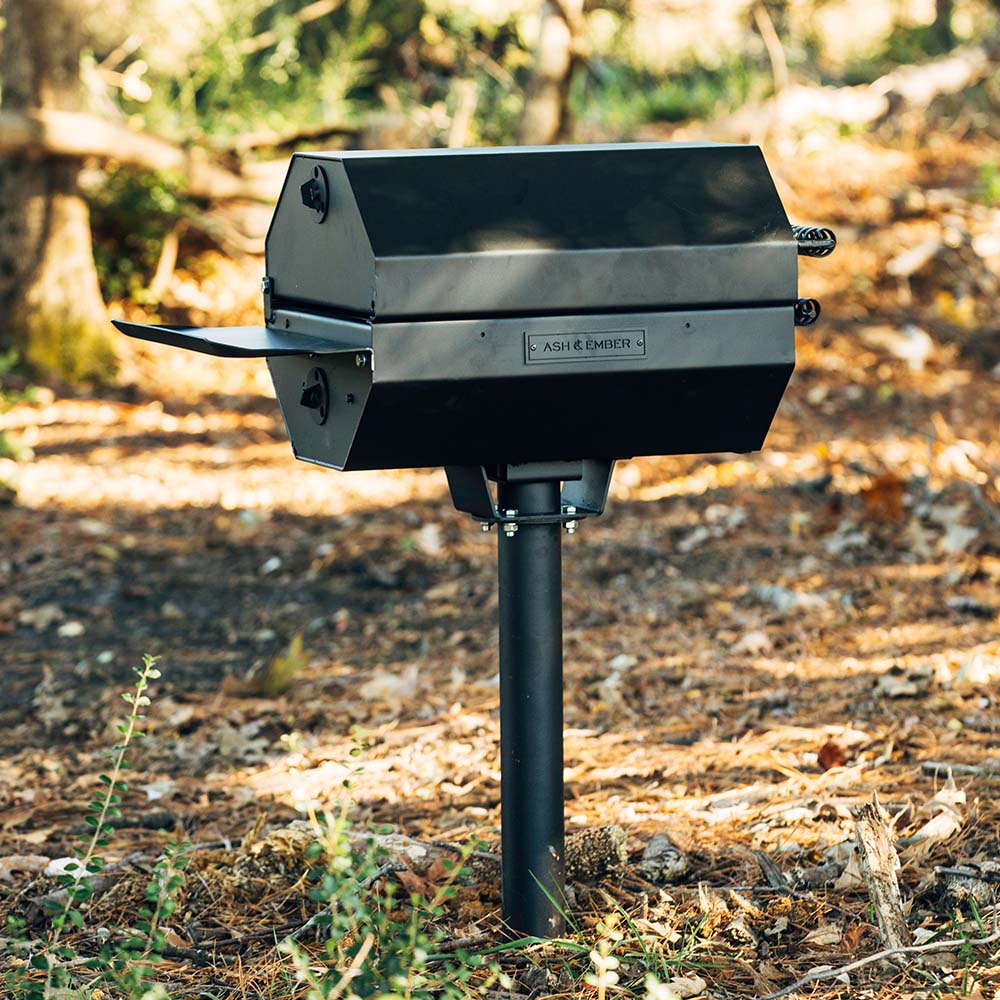 390 Sq. In Park-Style Charcoal Grill - view 2