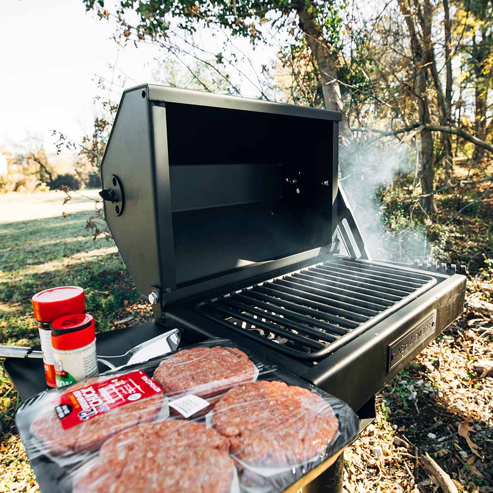 260 Sq. In. Covered Park-Style Grill
