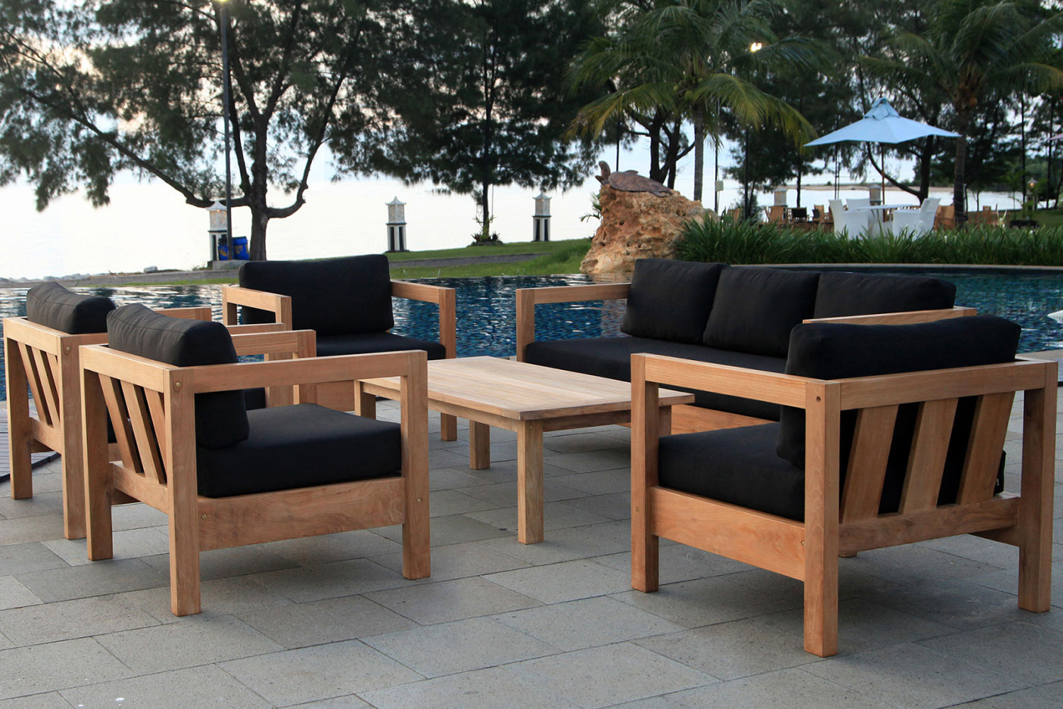 8 Thoughtful Gifts That Will Delight the Outdoor Lover on Your List