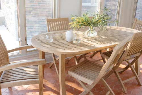 What to Look for (and Avoid) When Selecting Premium Outdoor Teak Furniture
