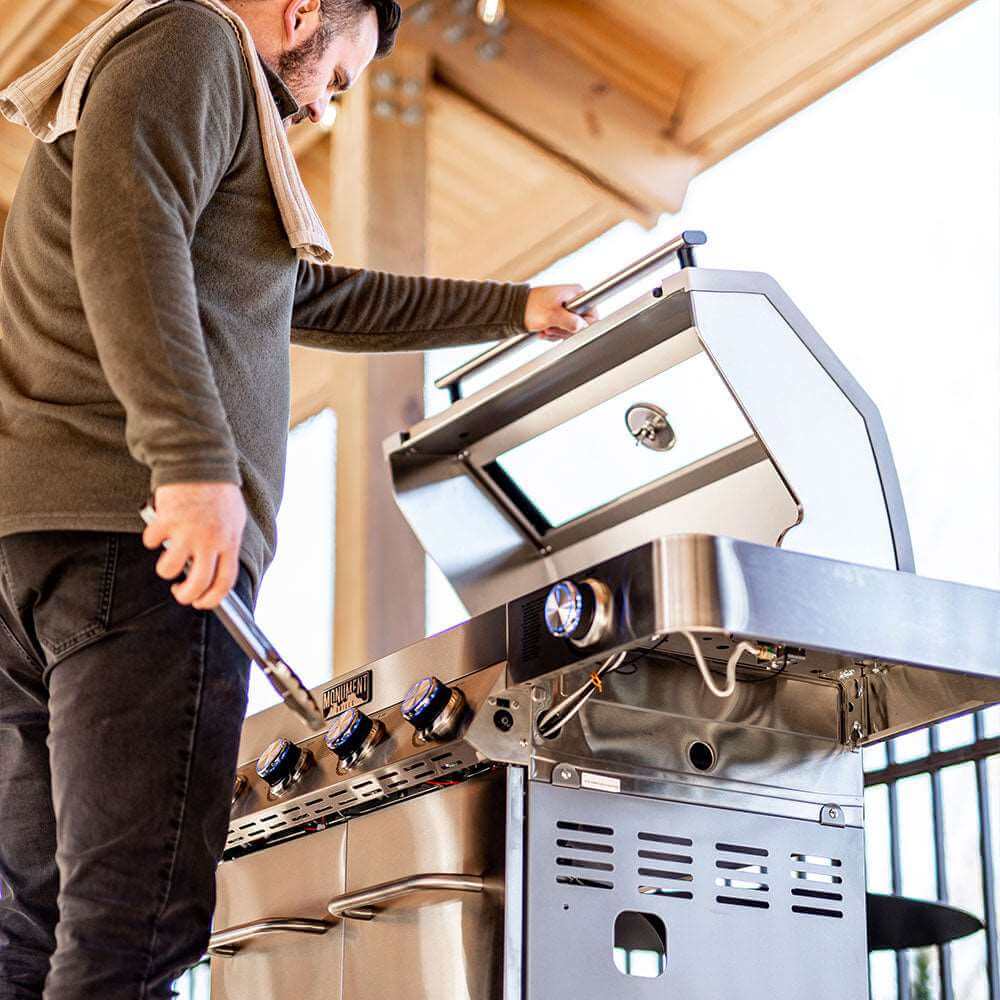 Monument Grills 41847NG - Stainless Natural/Propane Gas Grill
