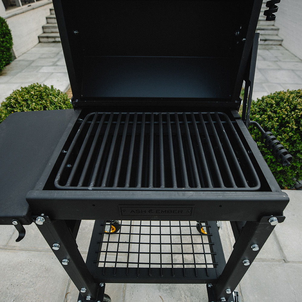 390 Sq. In Heavy Duty Charcoal Grill - view 3