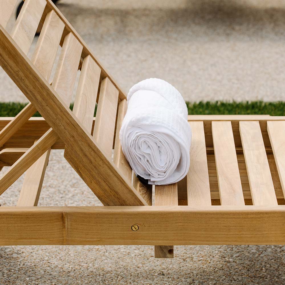 teak reclining outdoor chair