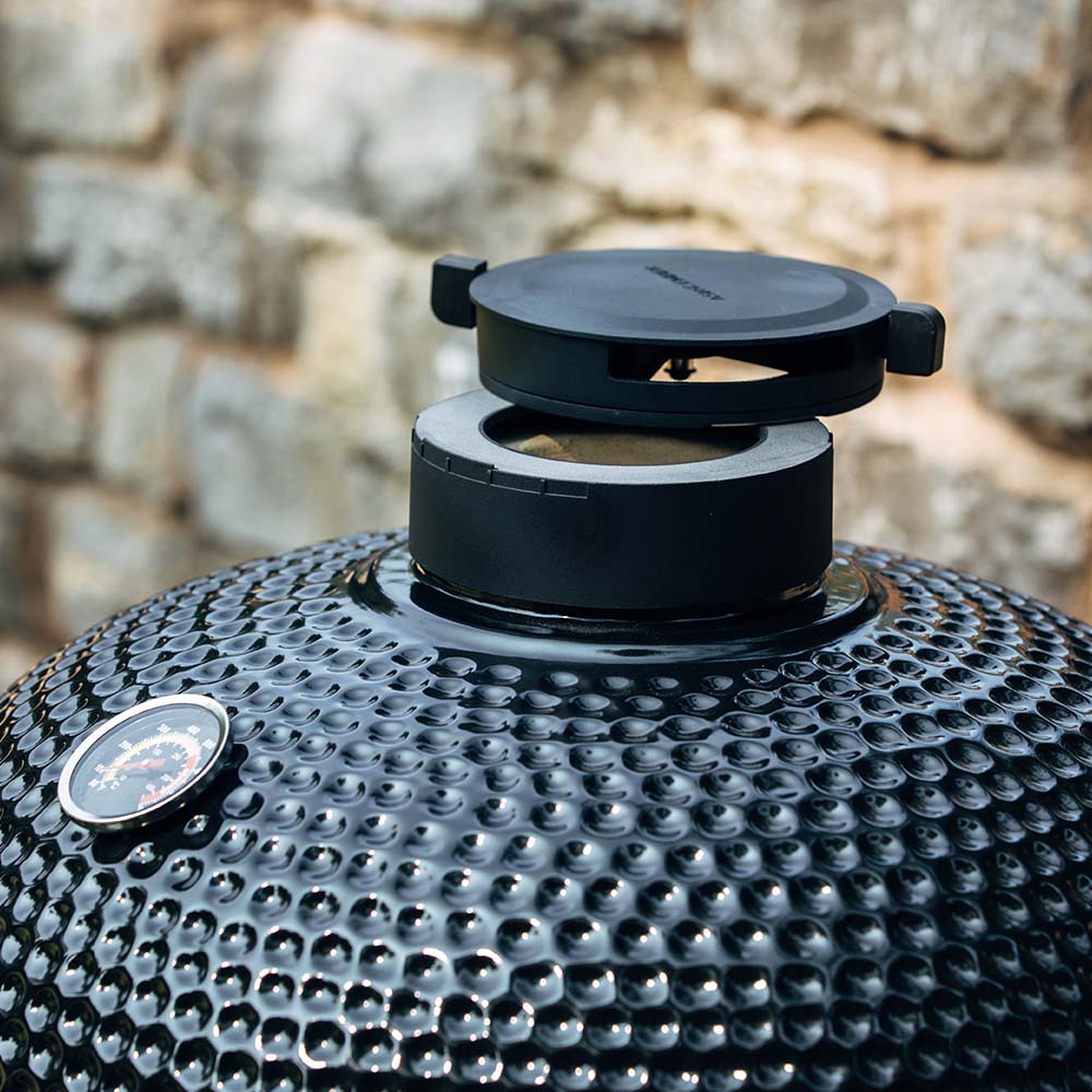 18" Kamado Grill with Grade A Teak Table | Grade A Teak