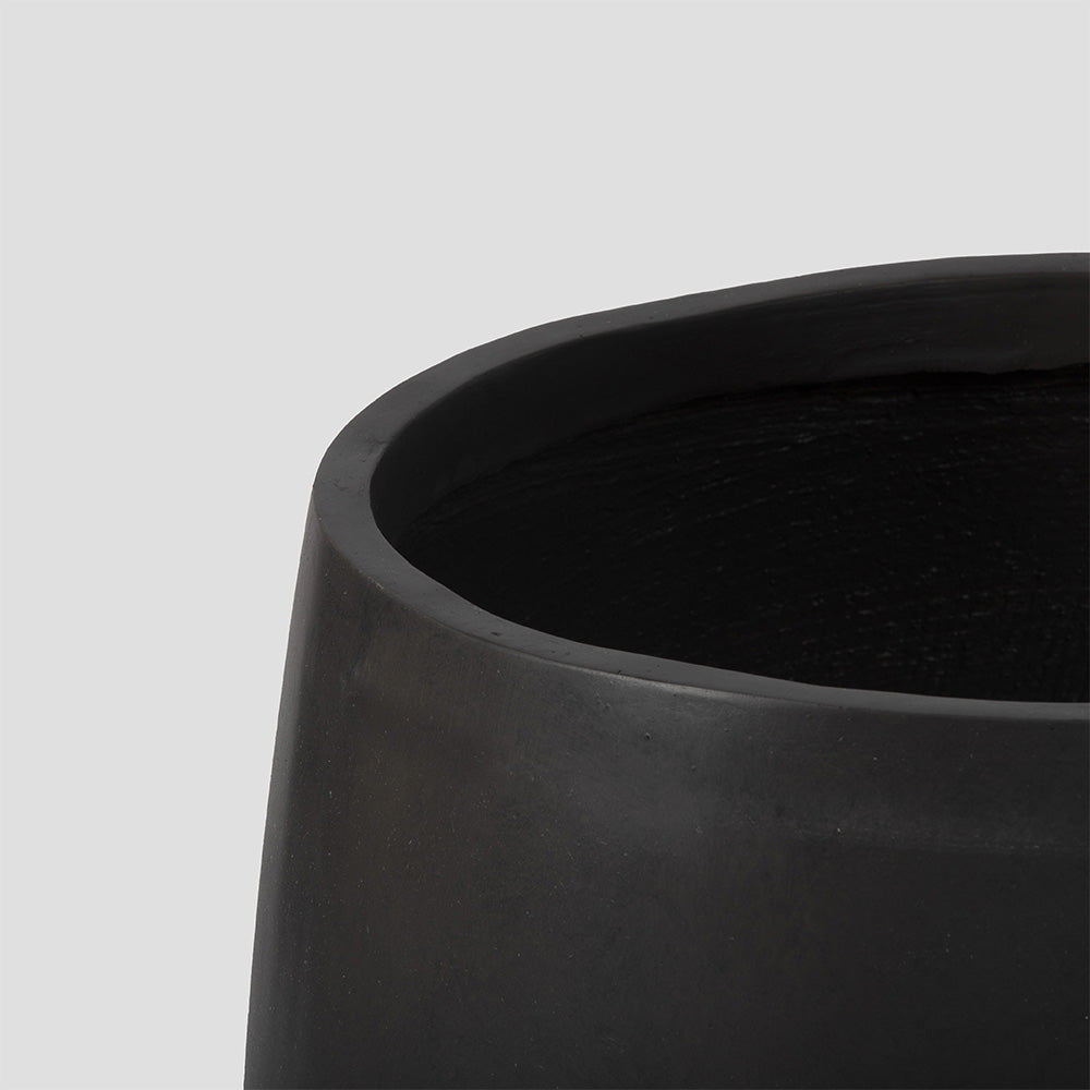 Onyx Hardy Planters | Charcoal / 21.5in - view 28