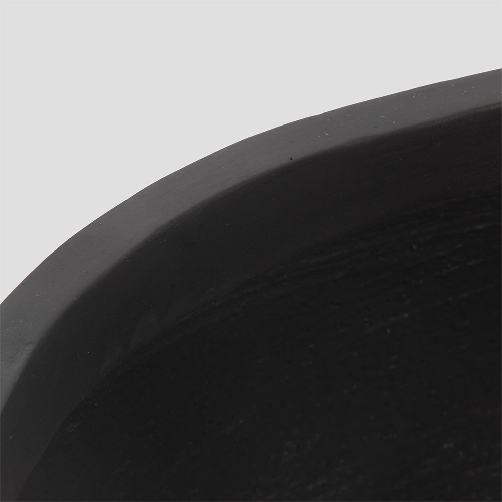 Onyx Hardy Planters | Charcoal / 21.5in