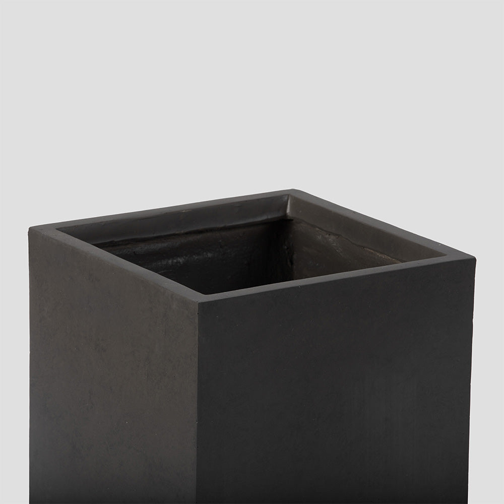 Onyx Tall Box Planters | Charcoal / 27.25in