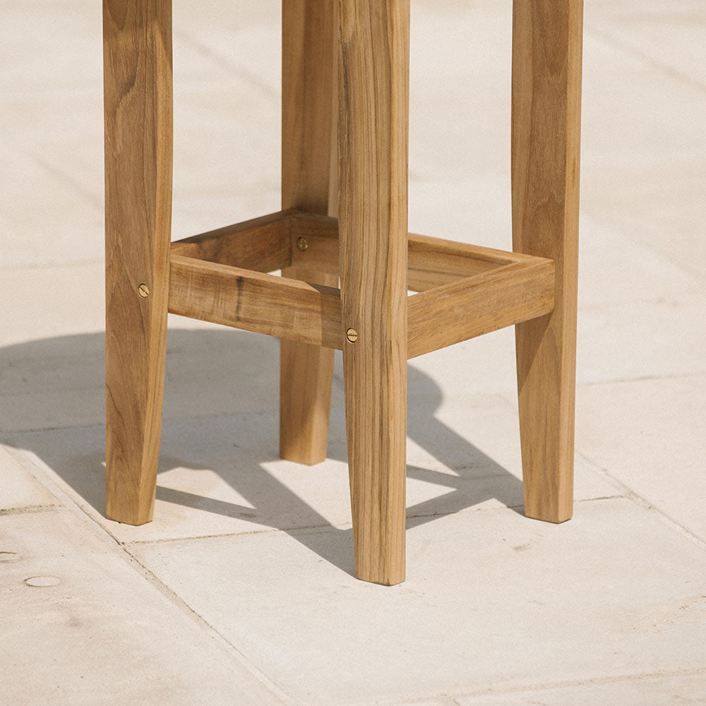 Grade A Teak 24" Round Bar Table