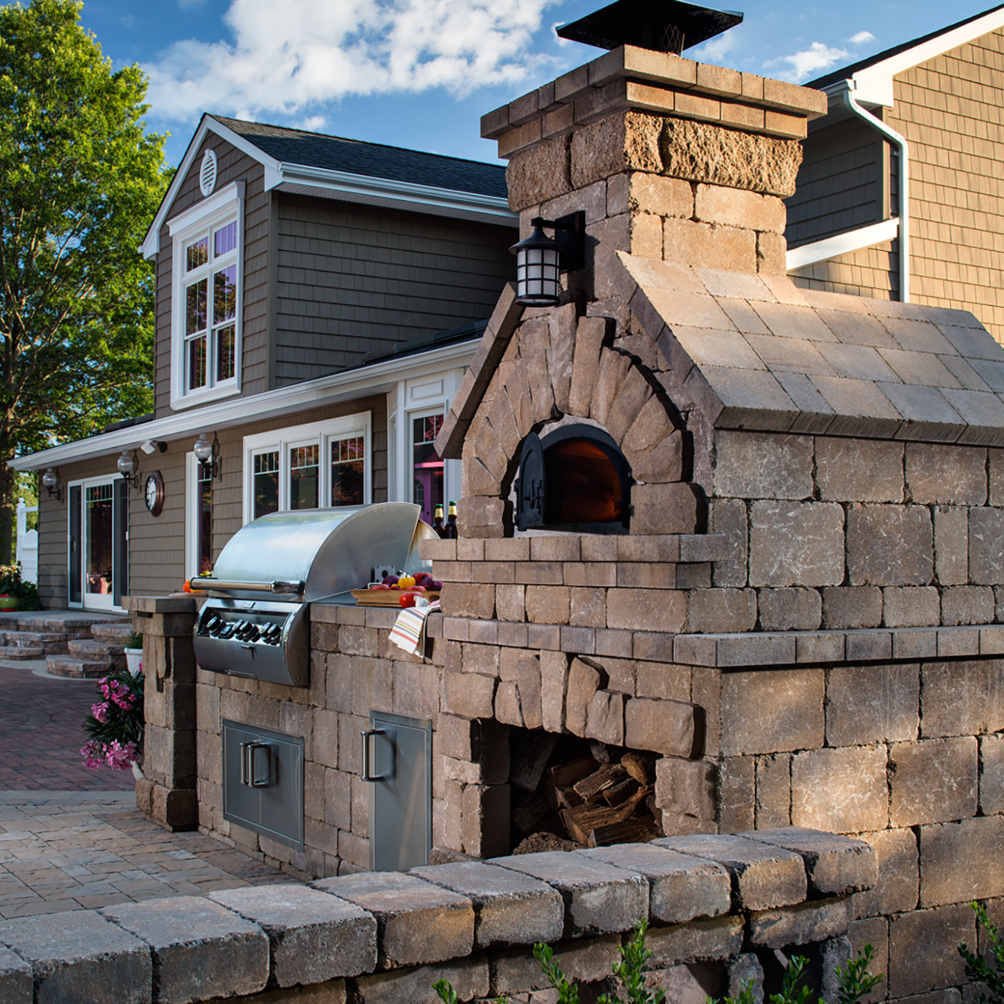 Chicago Brick Oven - 750 DIY Kit - 38" x 28" Wood Fired Pizza Oven - view 4
