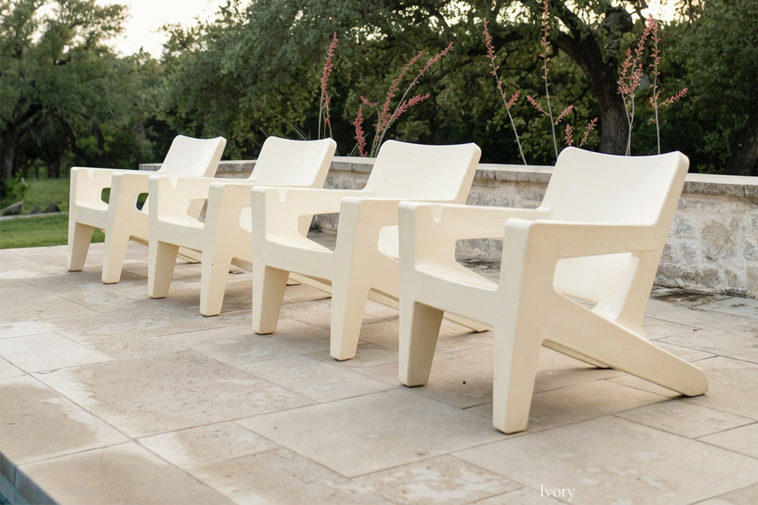 Tupelo Bask Lounge Chair | Ivory