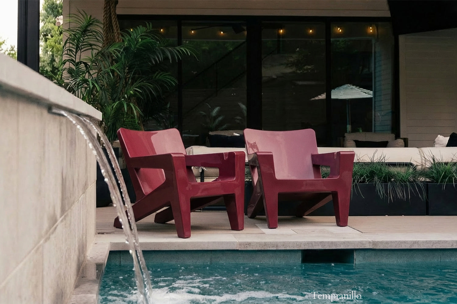 Tupelo Bask Lounge Chair | Heritage-Tempranillo