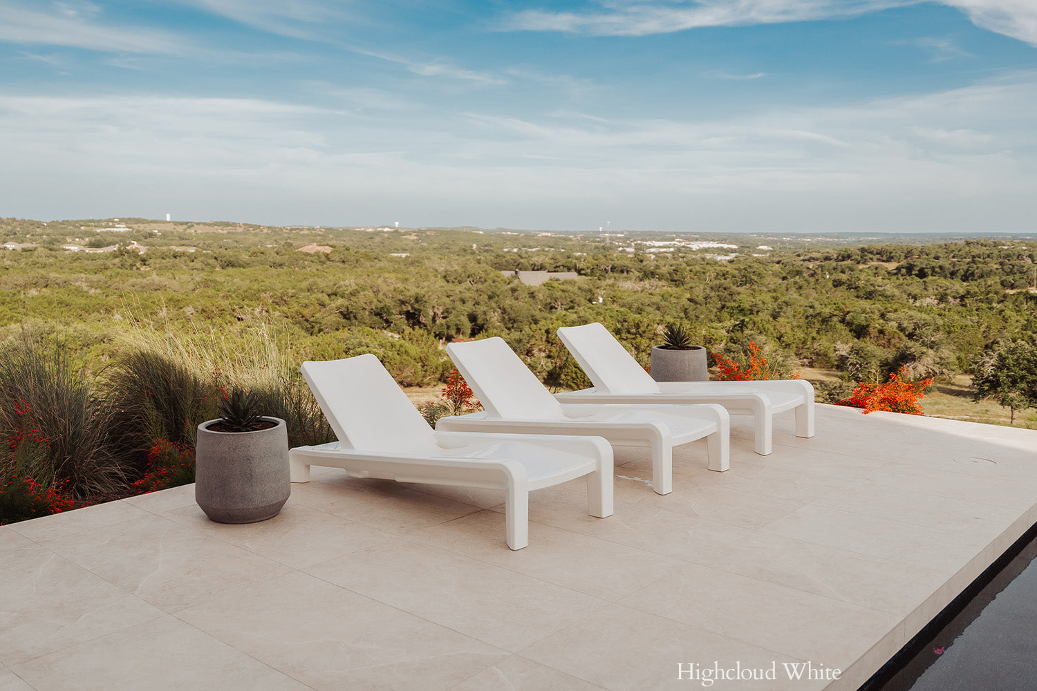 Tupelo Deck Chaise Lounge | Highcloud White