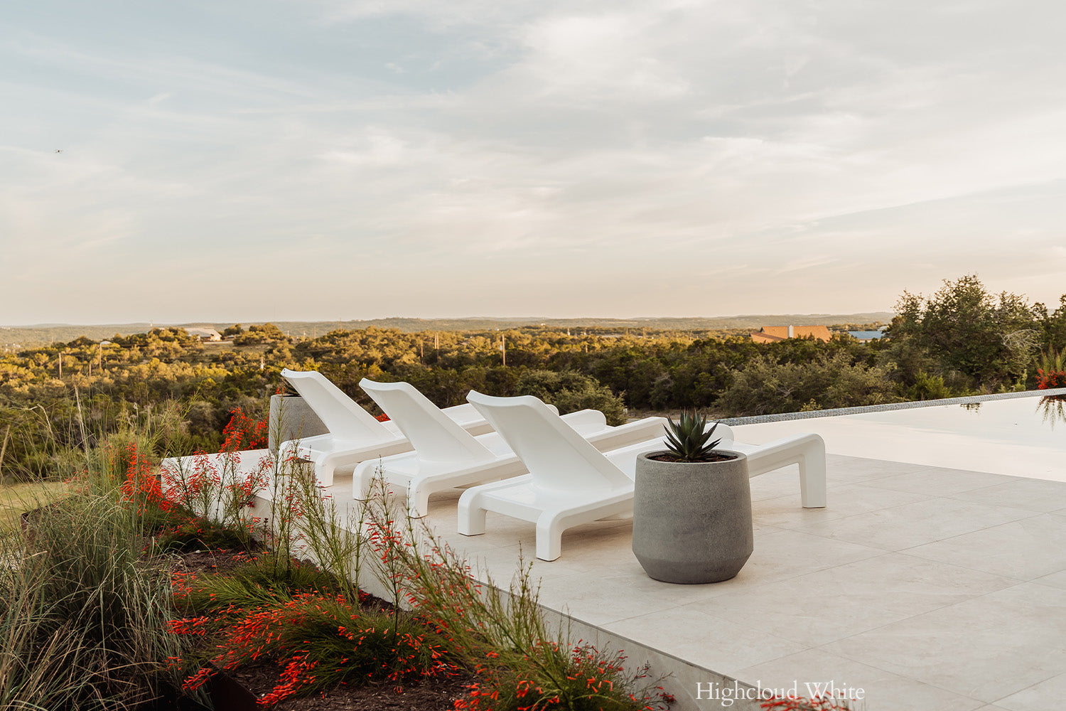Tupelo Deck Chaise Lounge | Highcloud White
