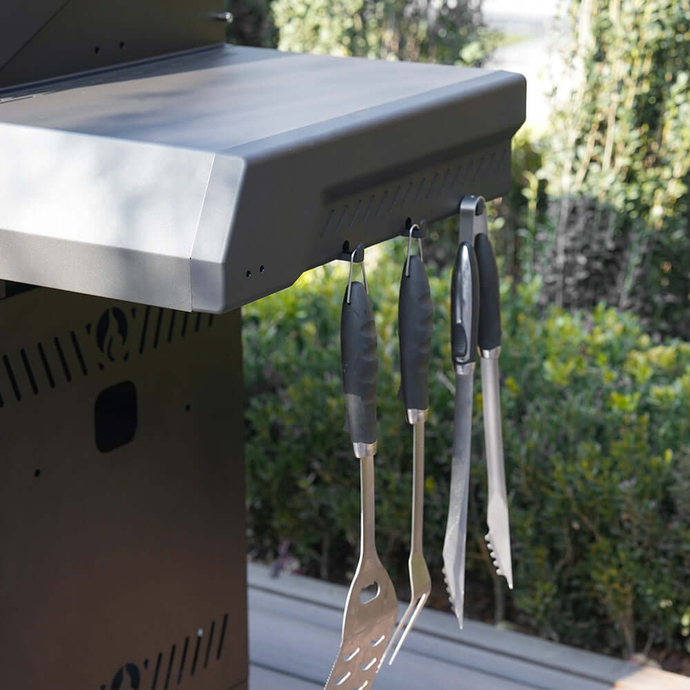 Monument Eminence 425 - Iconic Fortified Propane Gas Grill | Eminence 425 & Grill Cover - view 15