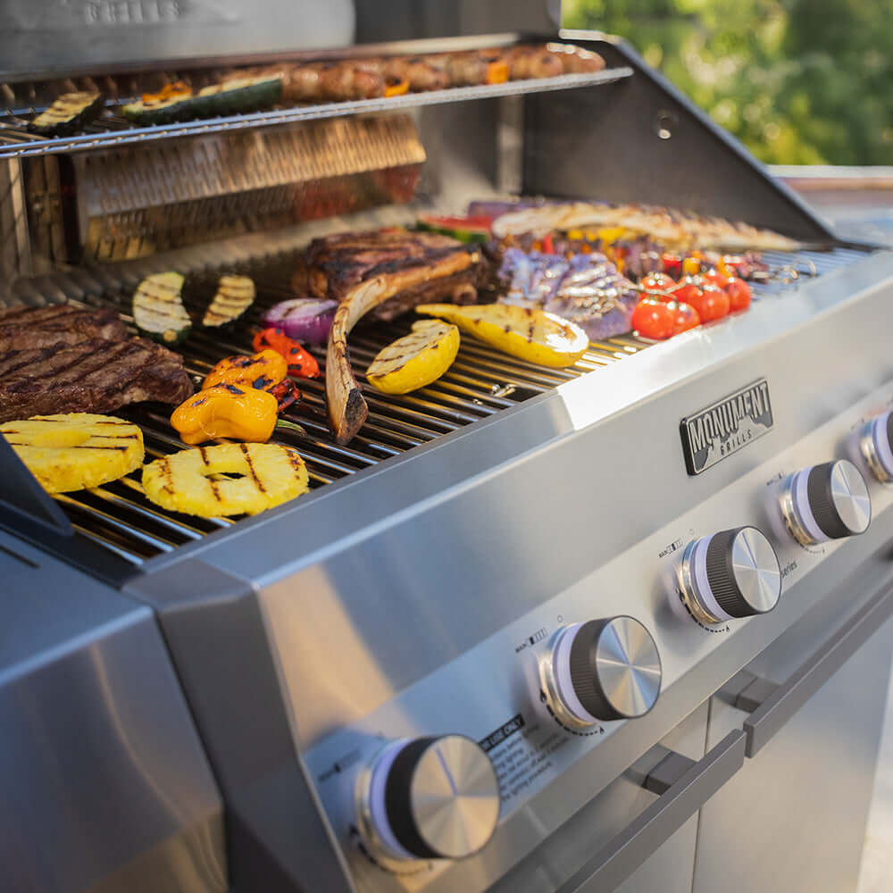 Monument Eminence 605 - Master Power Stainless Natural/Propane Gas Grill | Eminence 605 (Include Free Rotisserie) & Cover - view 8
