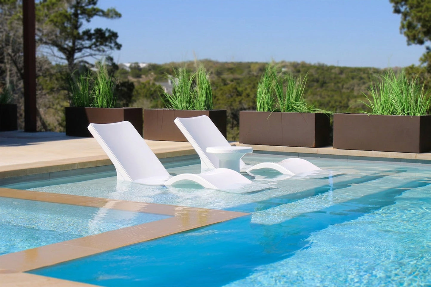 Tupelo Line Chaise Lounge | Highcloud White - view 6
