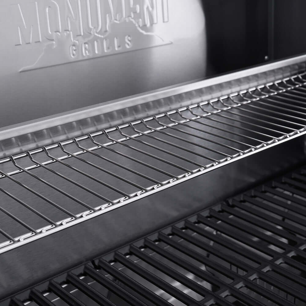 Monument Eminence 405 - Chic Clearview® Smart Stainless Gas Grill | Eminence 405 - view 7